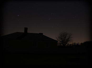 Officer's quarters, Fort George, at night
